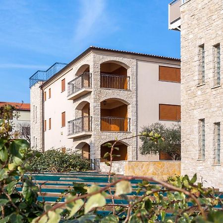 Marlera - Penthouse Lägenhet Ližnjan Exteriör bild
